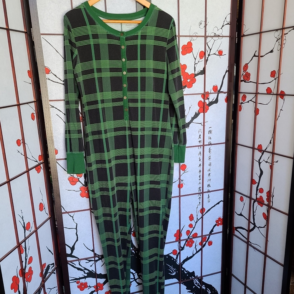 Hearth & Hand Medium Pajamas Avocado Green & Black